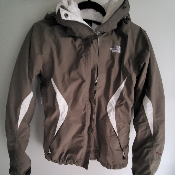 The North Face Jacket - Picture 1 of 4